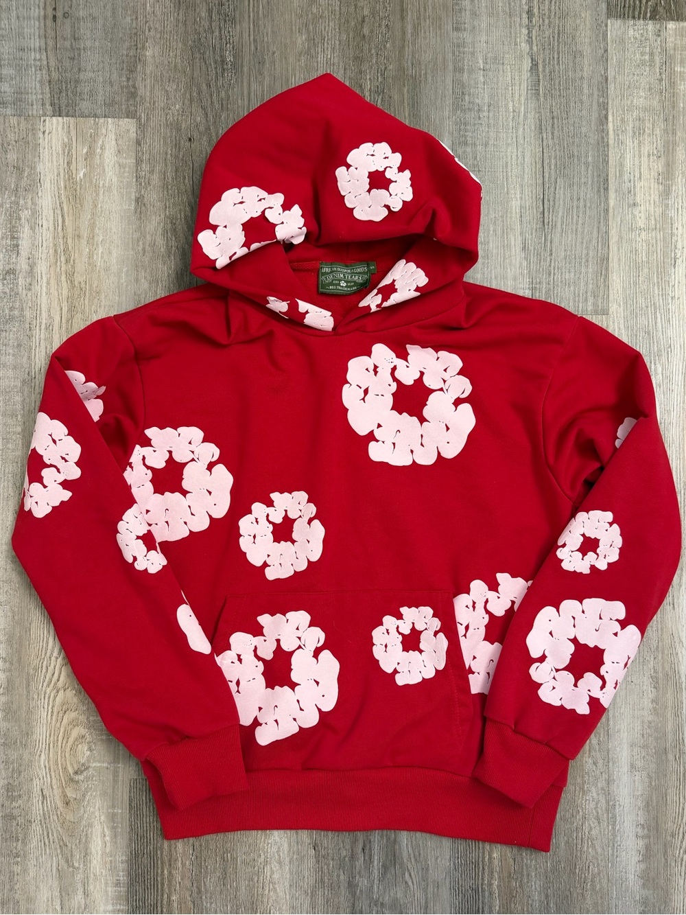 Denim Tears Men’s The Cotton Wreath Red Pullover Hoodie, size Small